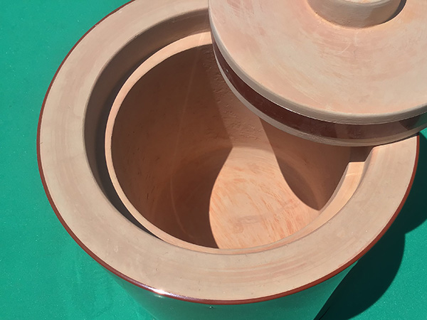 能登珪藻土 切り出し火消しツボ 内側