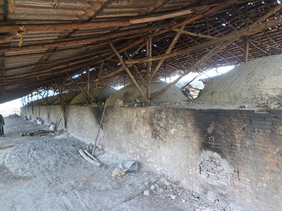 ラオスの炭焼き窯